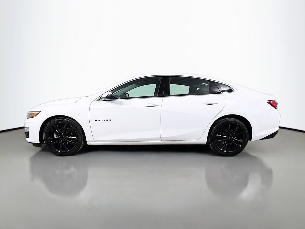 Used 2024 Chevrolet Malibu LT w/ Sport Edition image 9