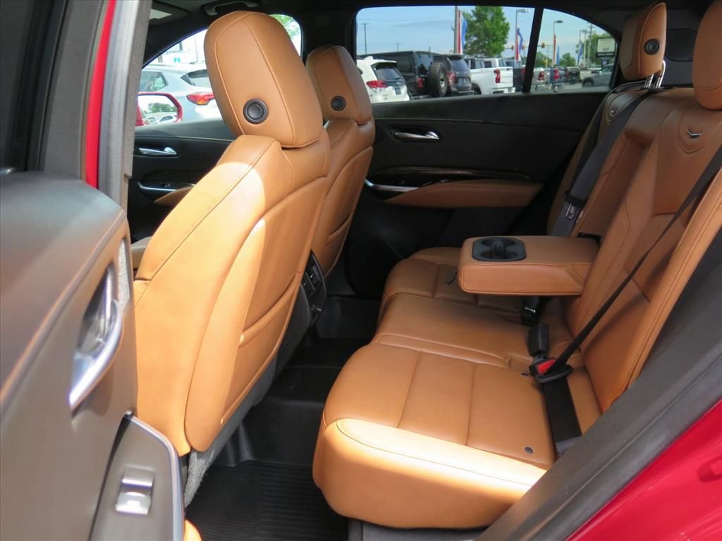 Used 2019 Cadillac XT4 Premium Luxury AWD/4WD image 23
