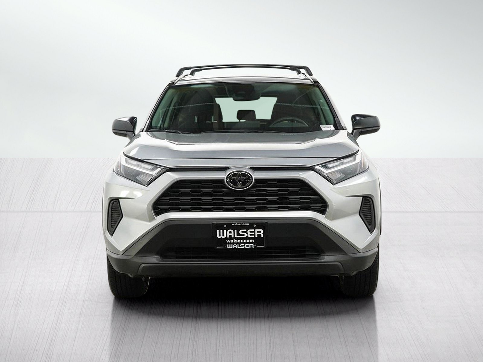 Used 2025 Toyota RAV4 LE AWD/4WD image 8