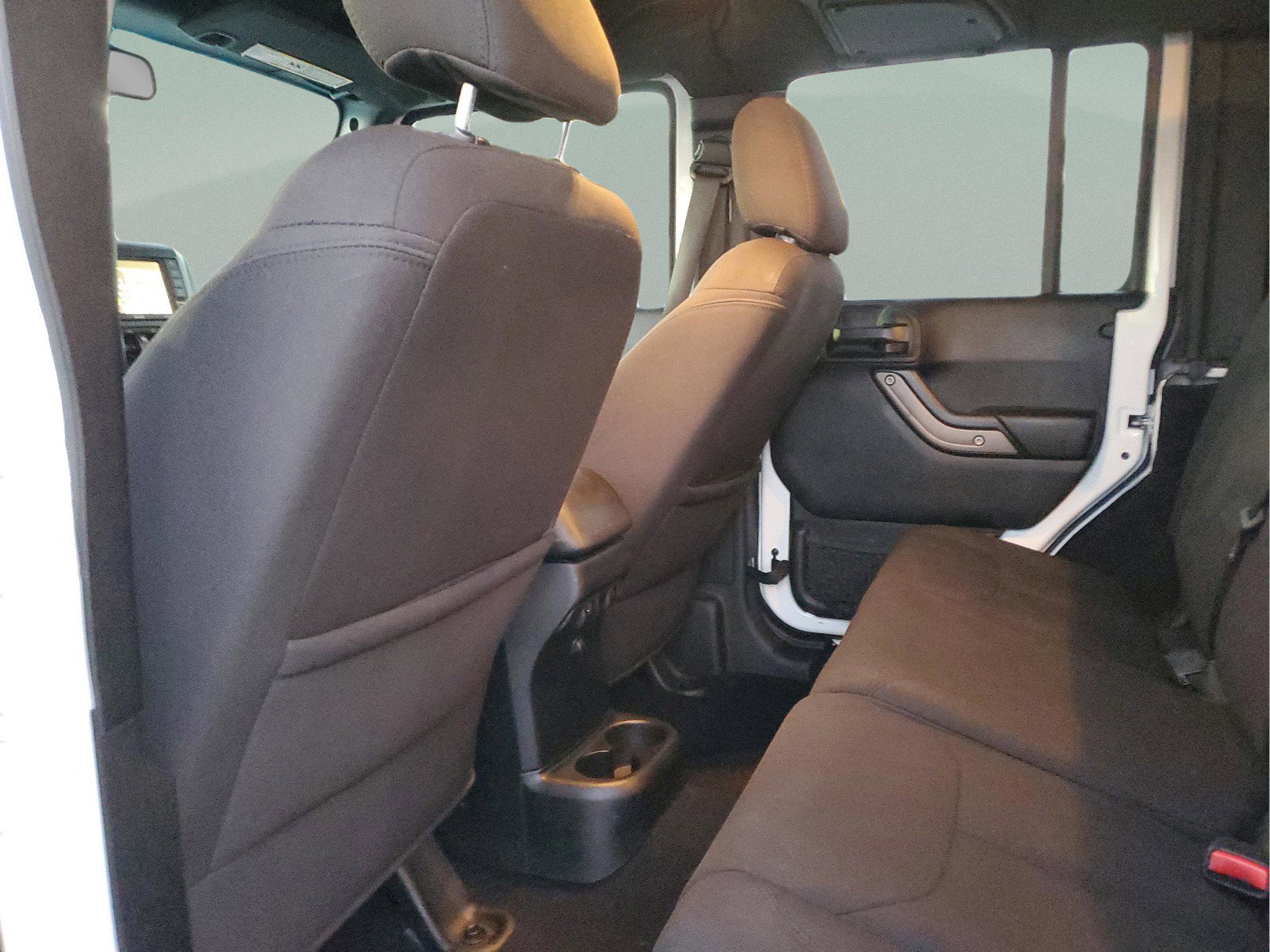 Used 2017 Jeep Wrangler Unlimited Sport w/ Quick Order Package 24S image 6