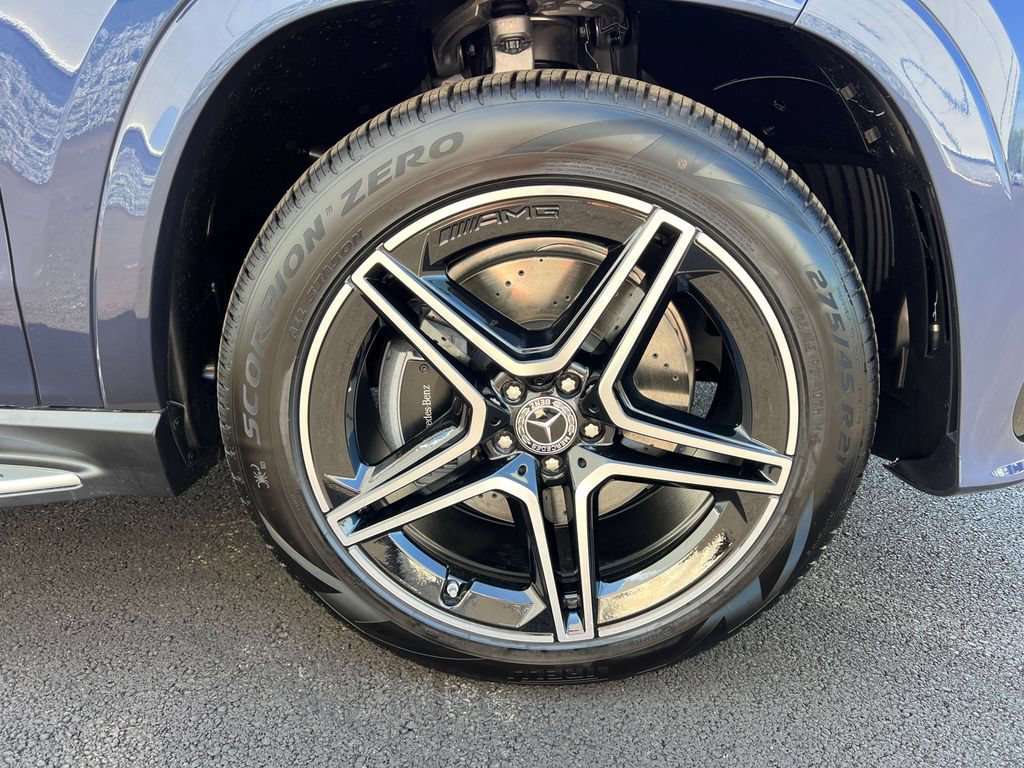 New 2026 Mercedes-Benz GLS 450 4MATIC image 36
