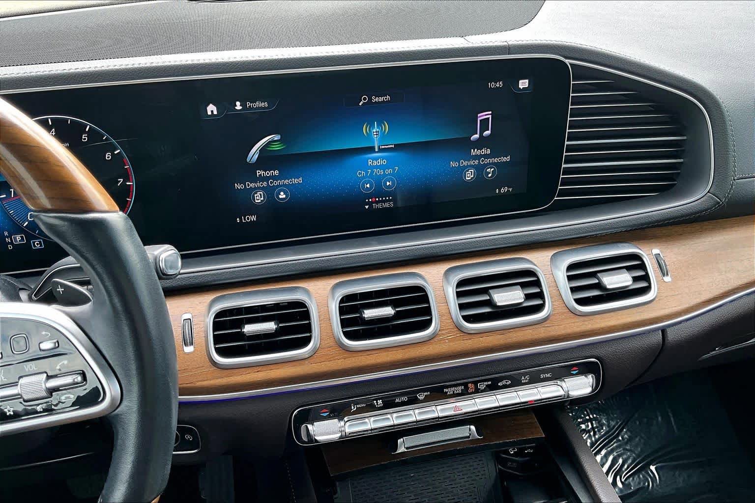 Certified 2023 Mercedes-Benz GLS 450 4MATIC image 7
