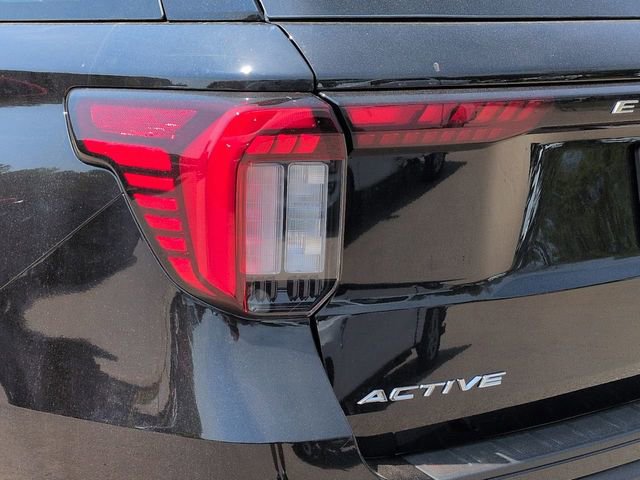 New 2026 Ford Explorer Active RWD image 12