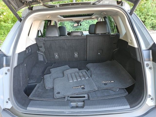 Used 2021 Nissan Rogue SL image 11