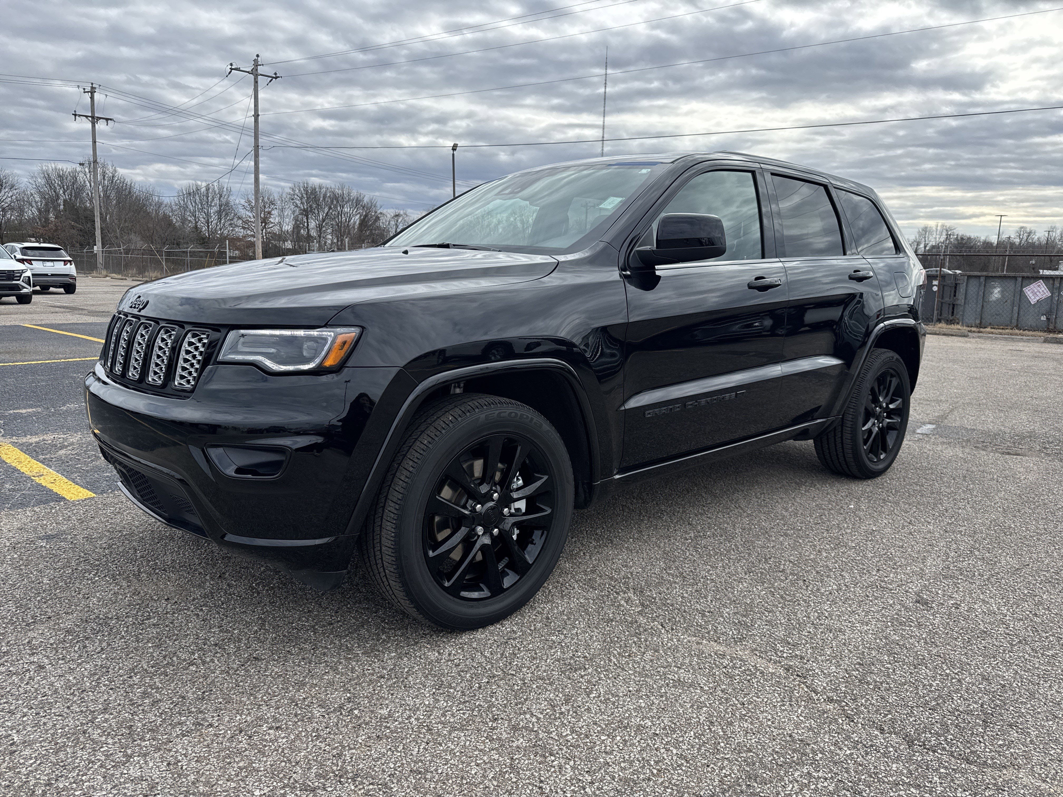 Used 2022 Jeep Grand Cherokee Laredo X