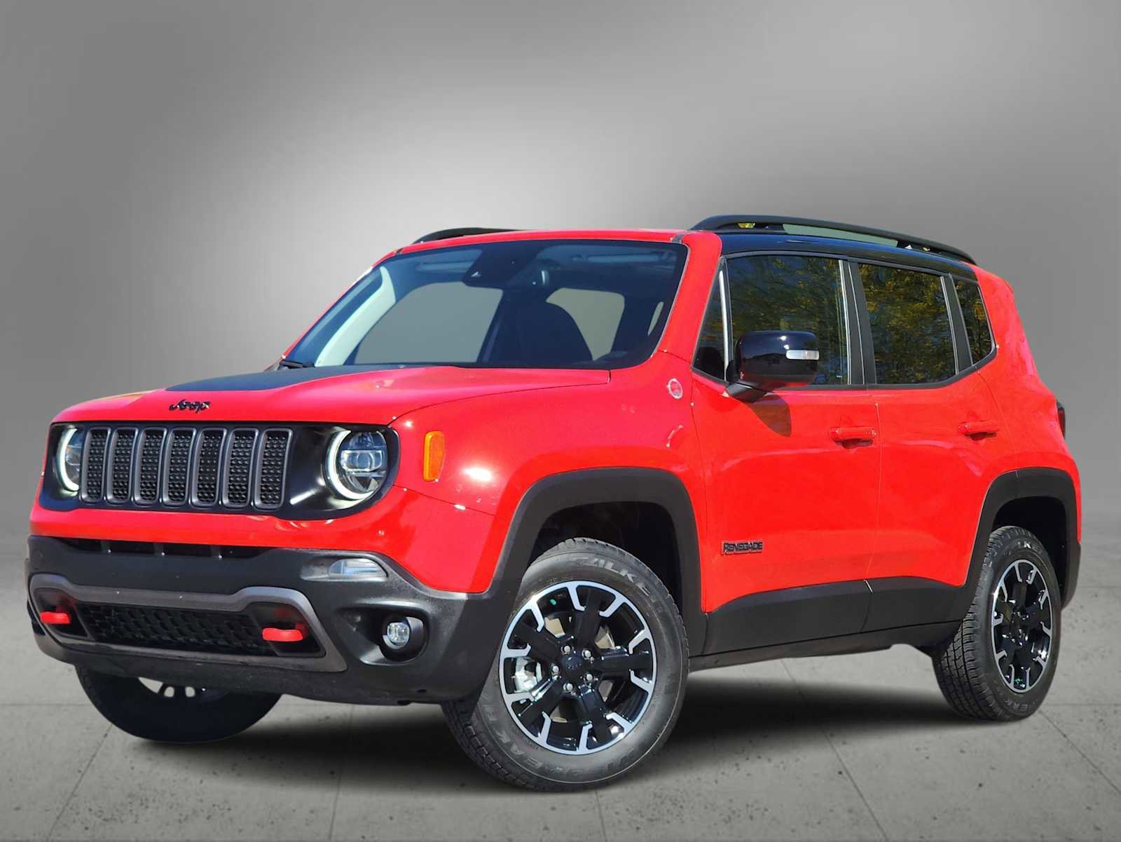 Used 2023 Jeep Renegade Trailhawk w/ Sun/Sound Group AWD/4WD image 1