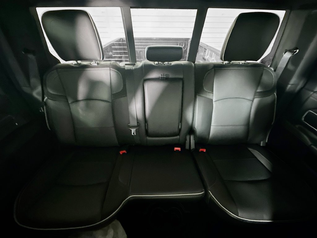 New 2026 RAM 2500 Laramie AWD/4WD image 10