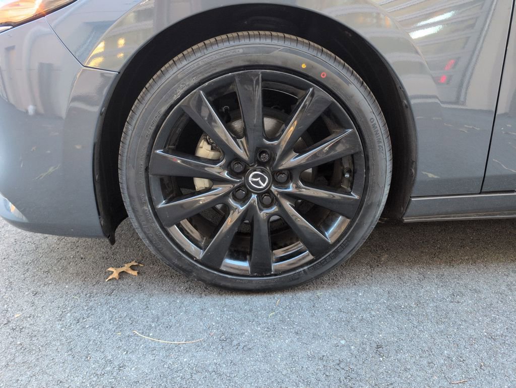 Used 2023 MAZDA MAZDA3 s image 27
