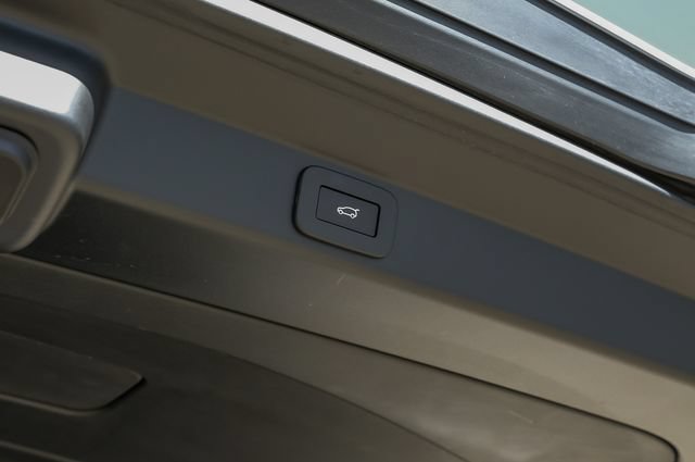 Used 2025 Land Rover Range Rover Sport Autobiography AWD/4WD image 63
