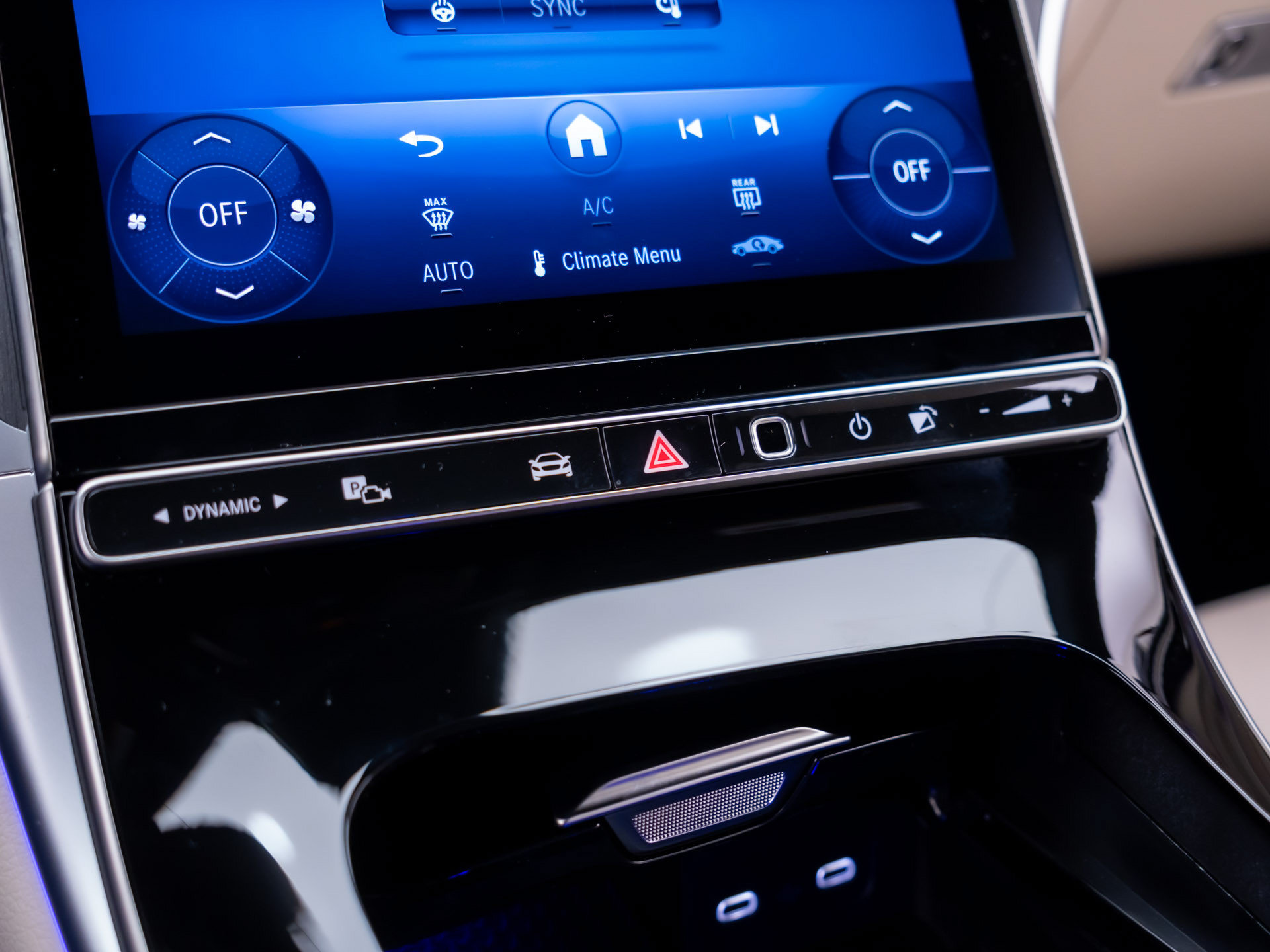 New 2027 Mercedes-Benz CLE 450 4MATIC Cabriolet image 28