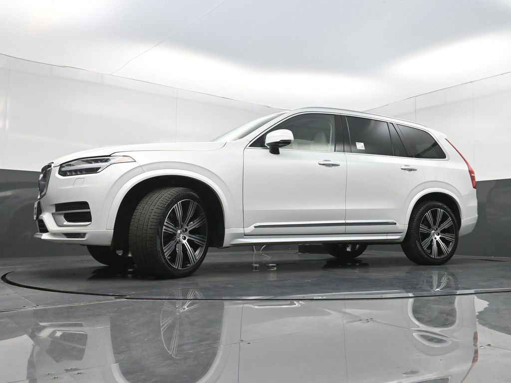 Used 2022 Volvo XC90 T6 Inscription w/ Climate Package image 29