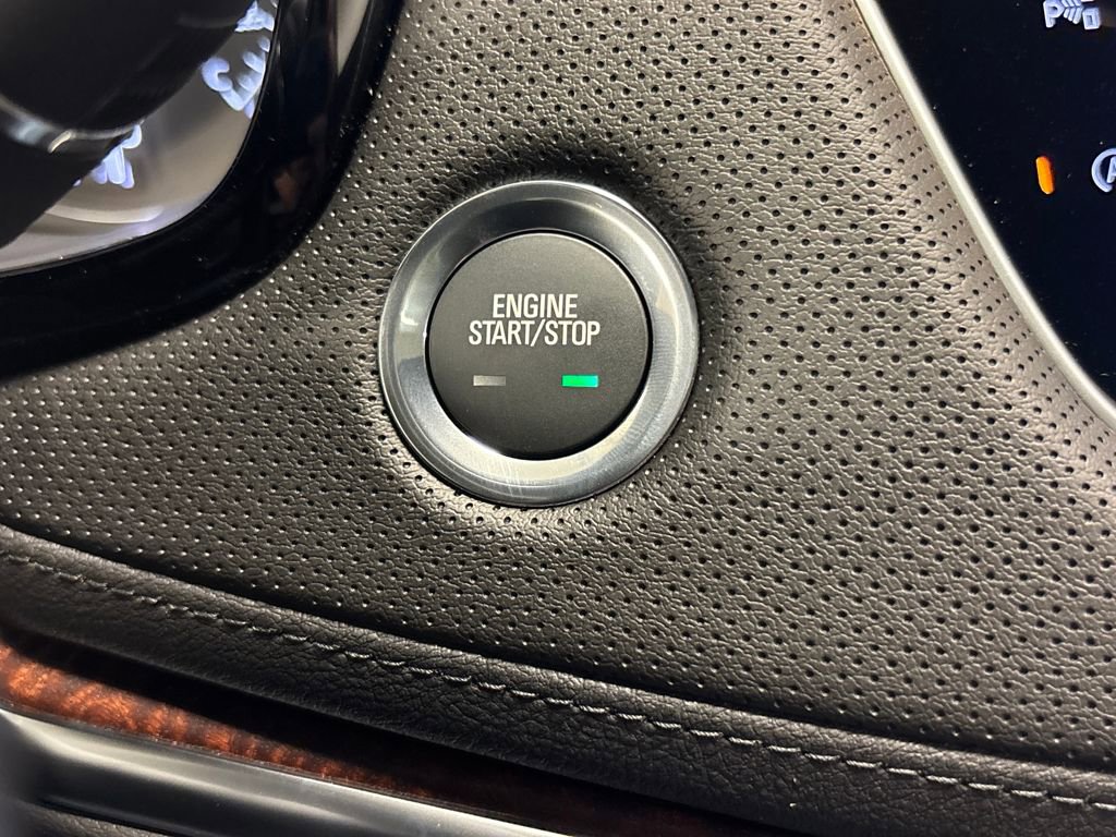 New 2026 Cadillac XT5 Premium Luxury w/ LPO, ONYX Package image 45