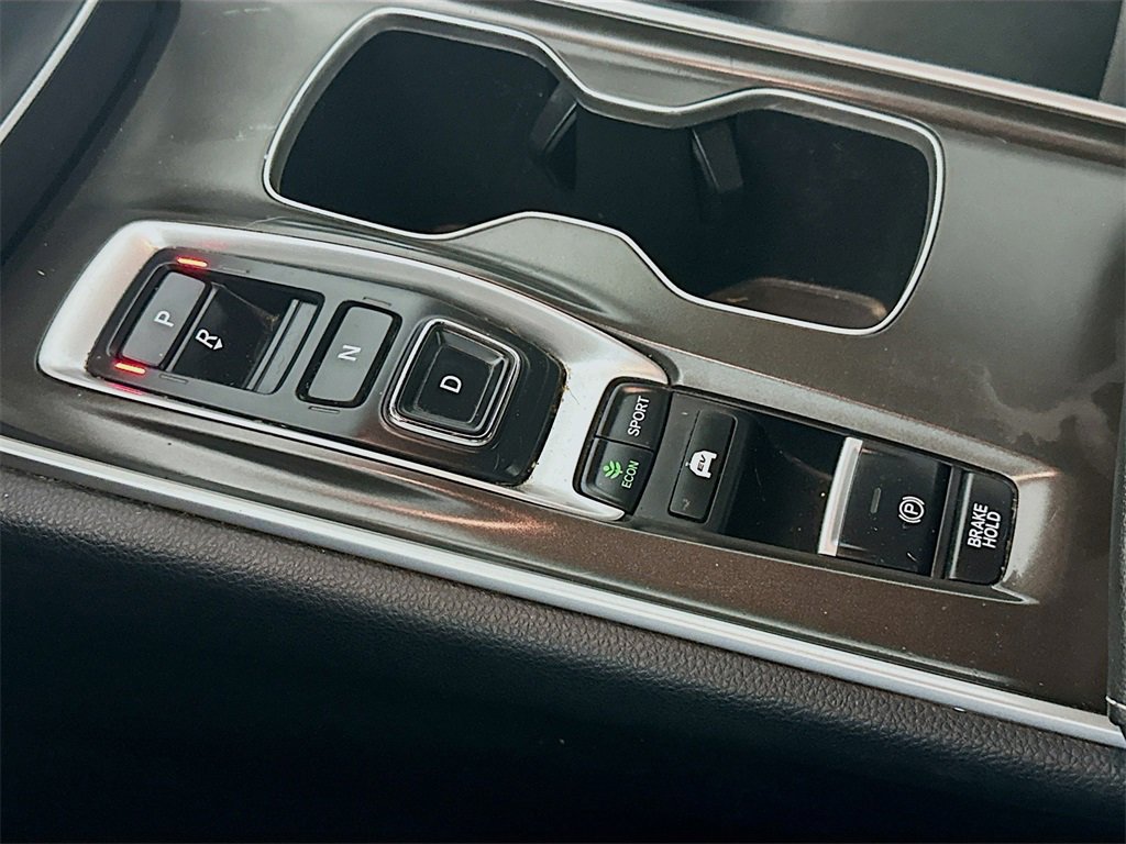 Used 2022 Honda Accord Sport image 16