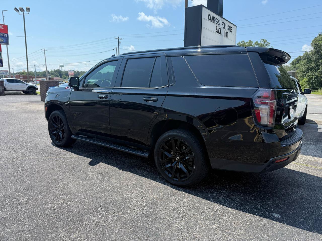 Used 2021 Chevrolet Tahoe Z71 w/ Z71 Signature Package AWD/4WD image 8