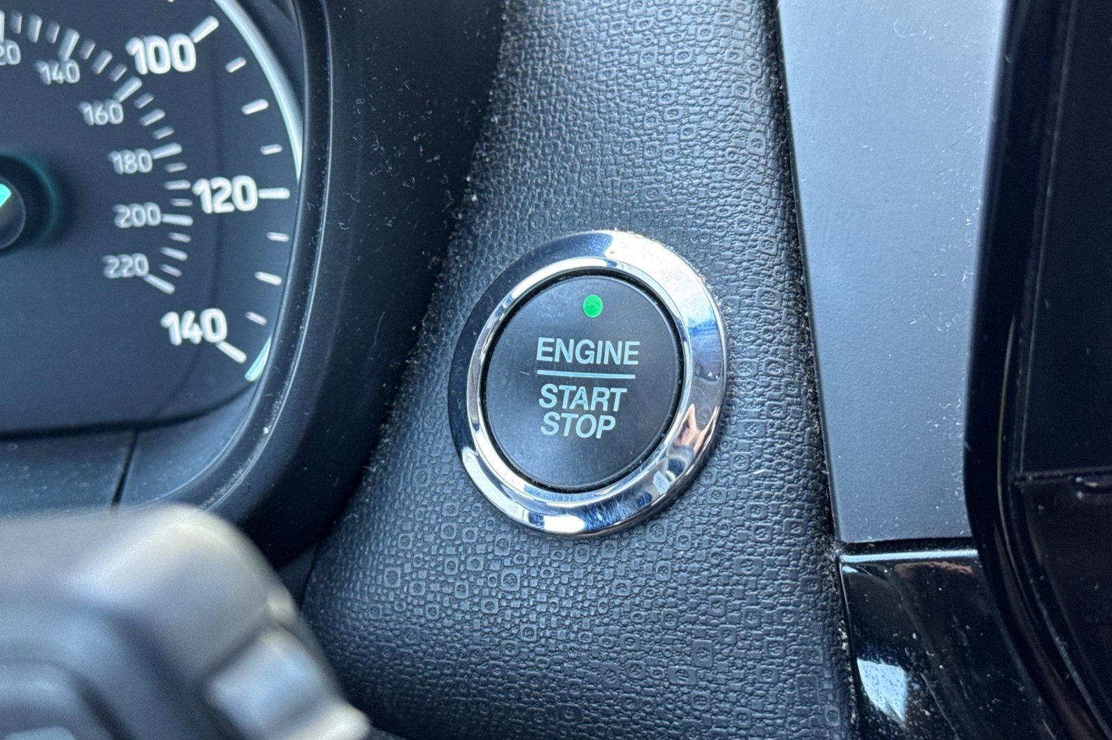 Used 2019 Ford EcoSport Titanium AWD/4WD image 22