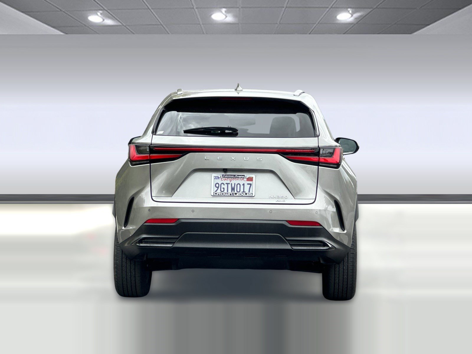 Used 2024 Lexus NX 350 AWD image 9