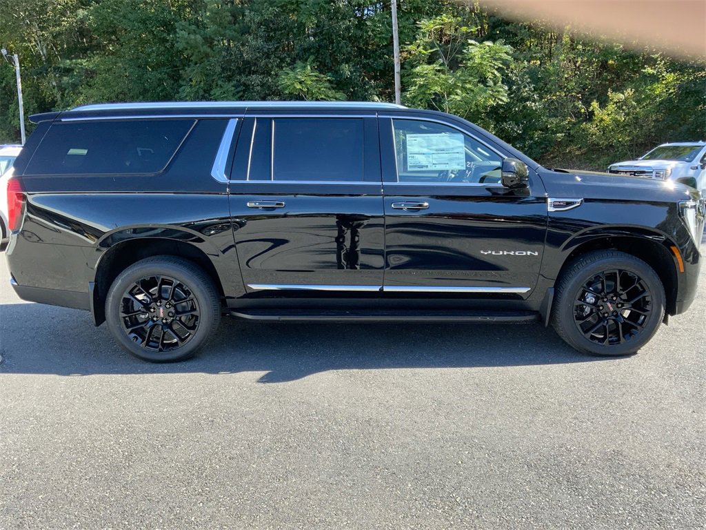 New 2026 GMC Yukon XL Elevation w/ LPO, Get Active Package image 39