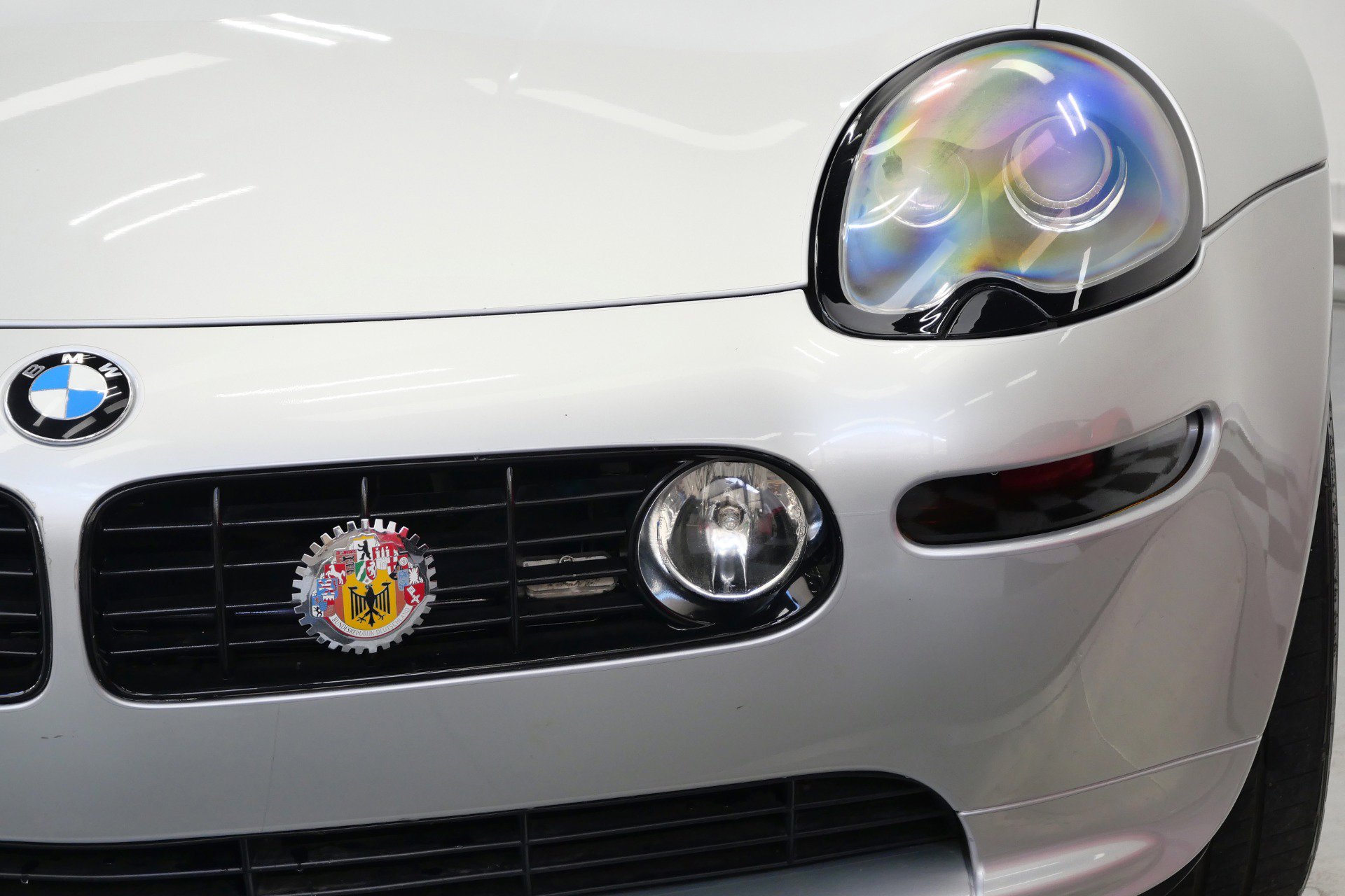 Used 2002 BMW Z8 RWD image 44