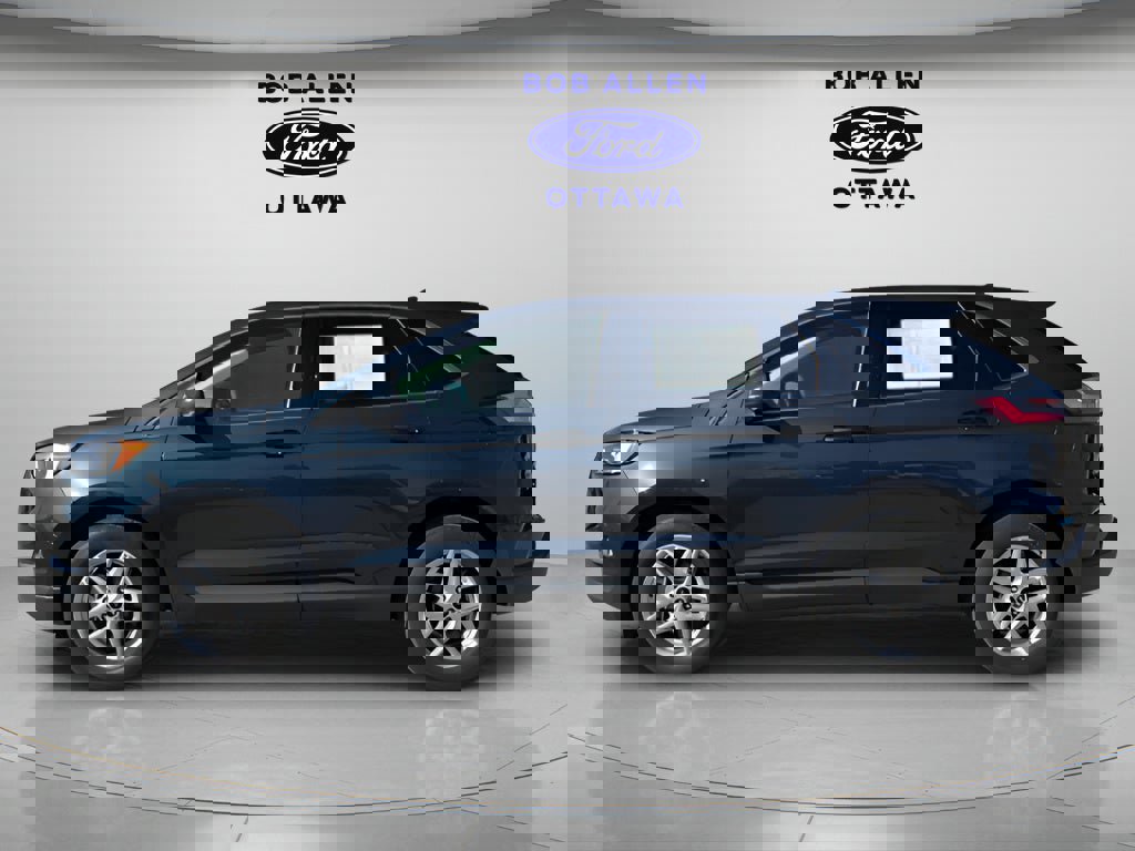 Used 2024 Ford Edge SEL w/ Convenience Package image 2