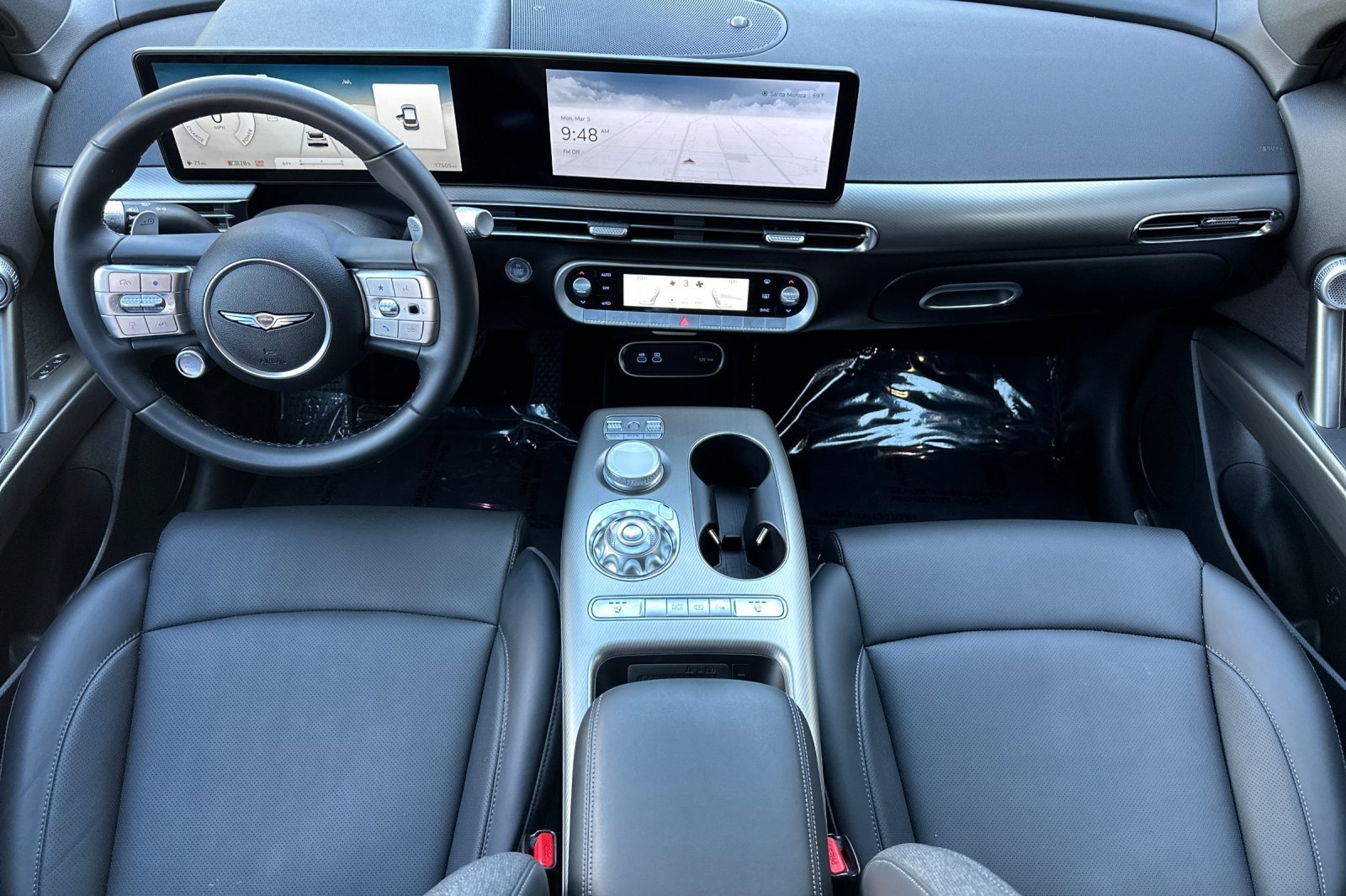 Used 2025 Genesis GV60 RWD image 14