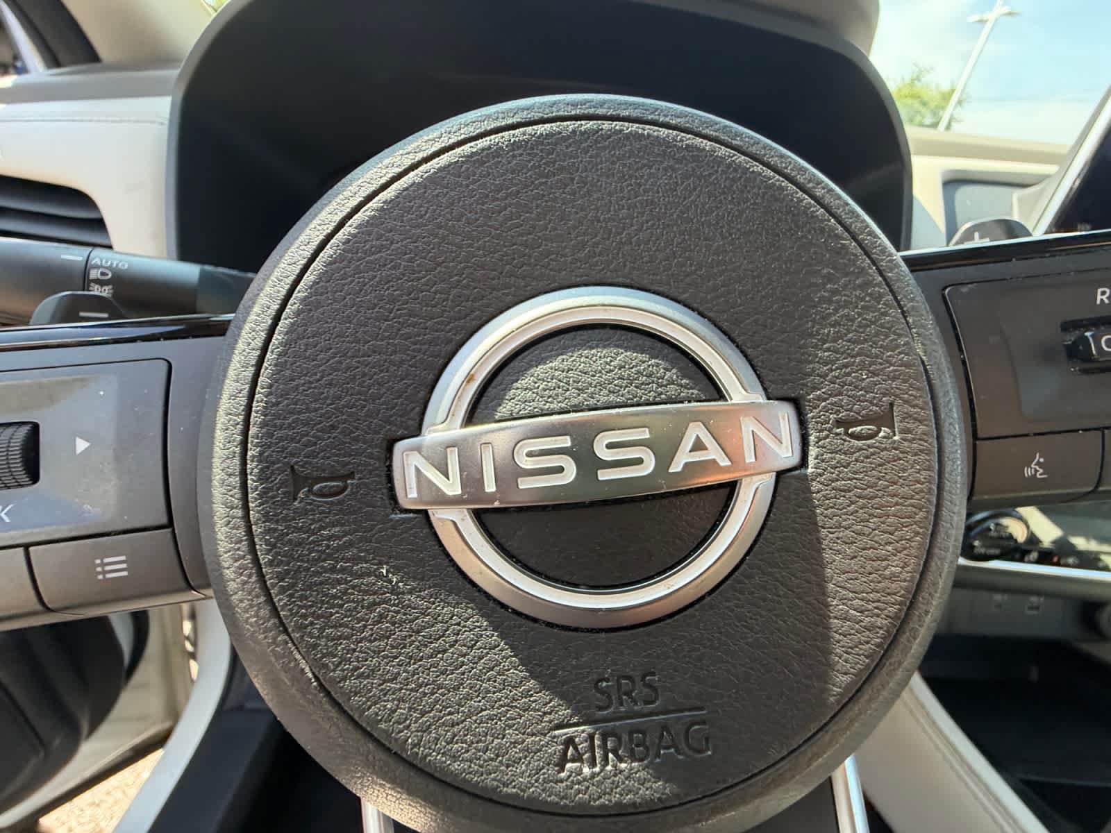 Used 2023 Nissan Rogue SL AWD/4WD image 26