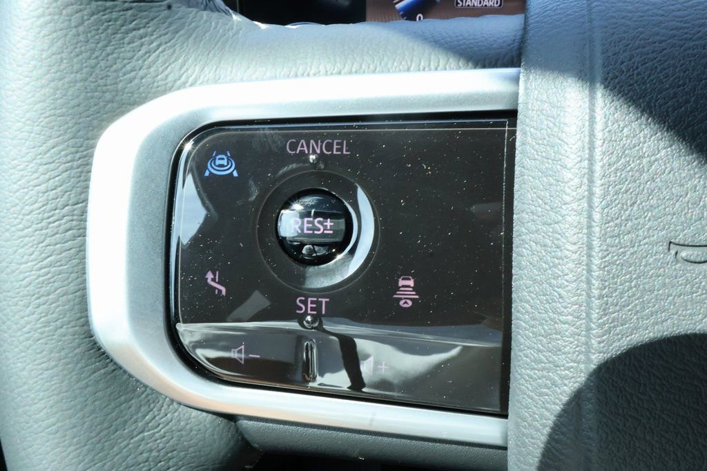 New 2026 Nissan Armada SL image 11