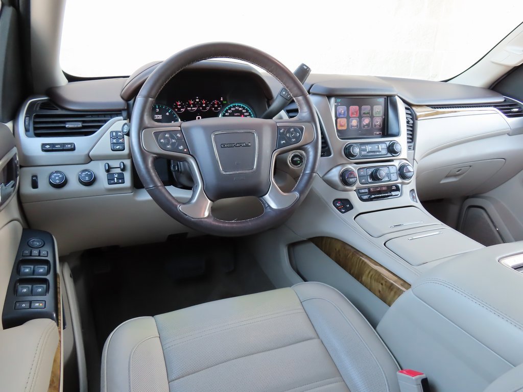 Certified 2017 GMC Yukon Denali image 4