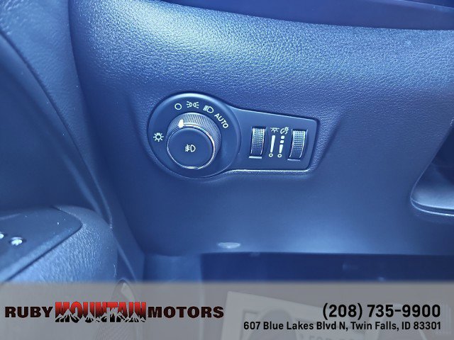 Used 2025 Jeep Compass Trailhawk AWD/4WD image 15