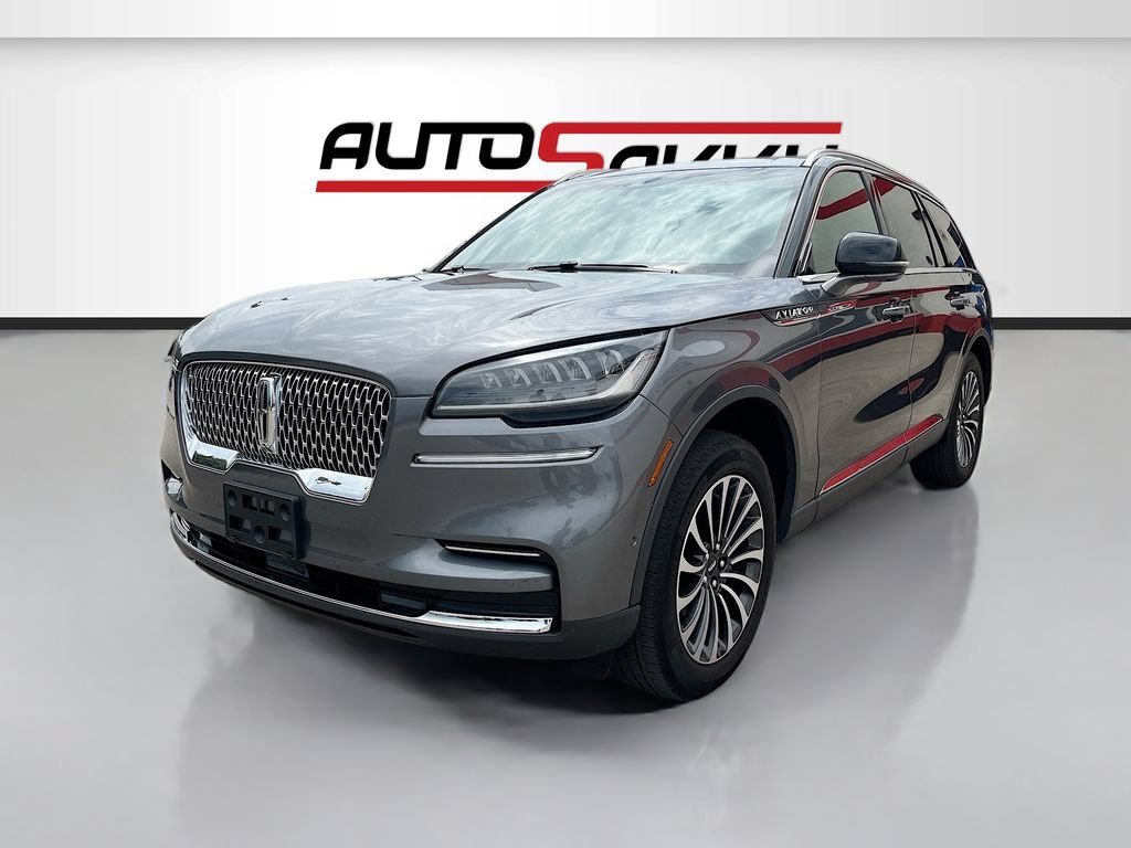 Used 2023 Lincoln Aviator Reserve w/ Equipment Group 201A AWD/4WD image 3