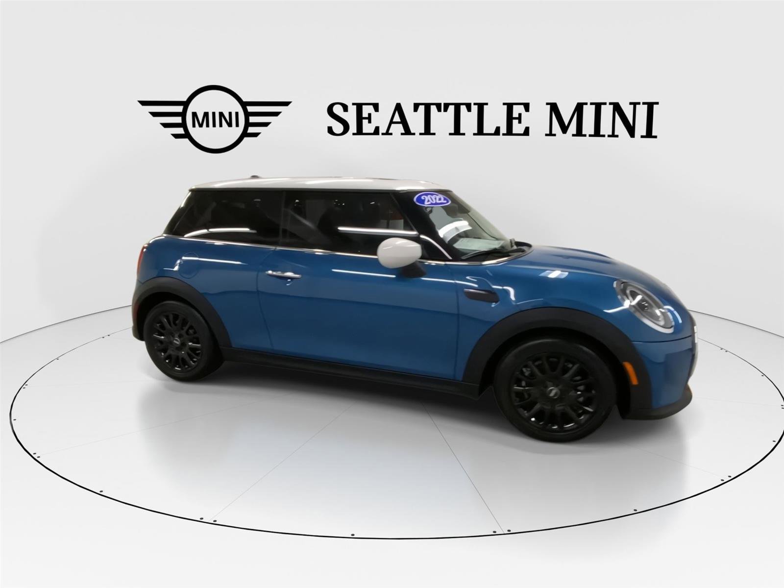 Used 2022 MINI Cooper 2-Door Hardtop FWD image 13