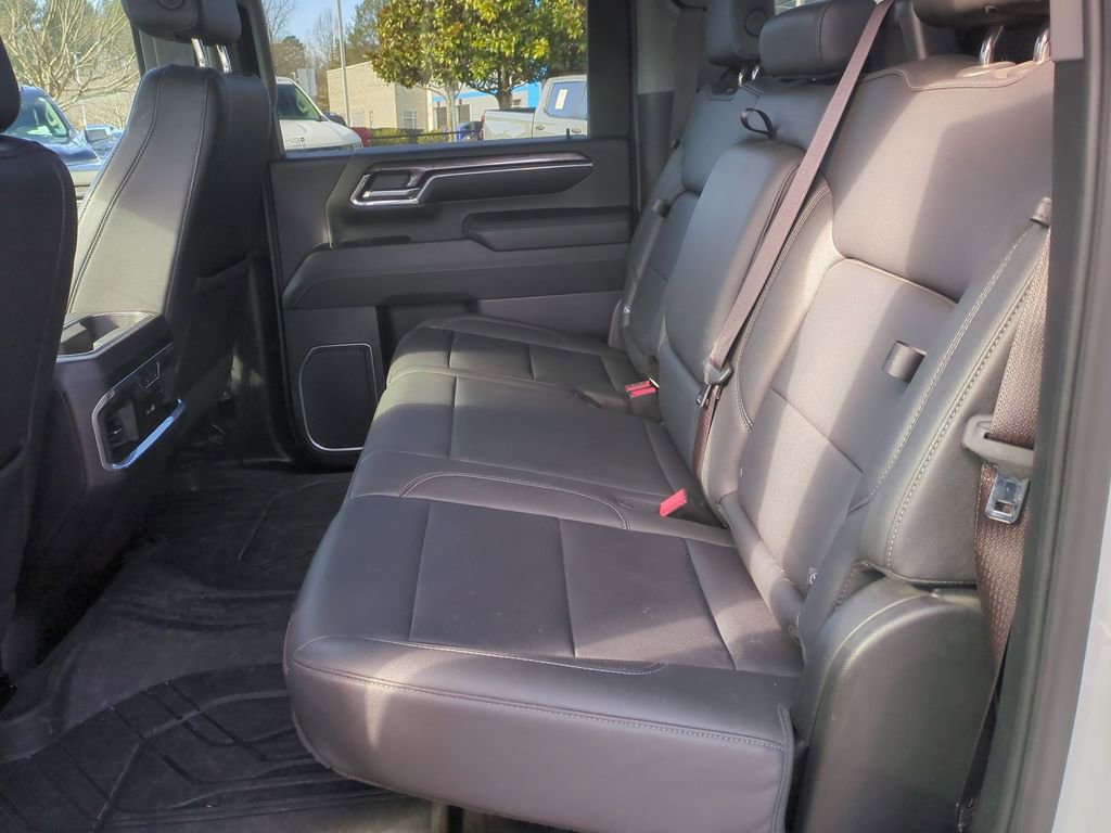 Used 2024 Chevrolet Silverado 2500 LTZ w/ LTZ Premium Package image 25