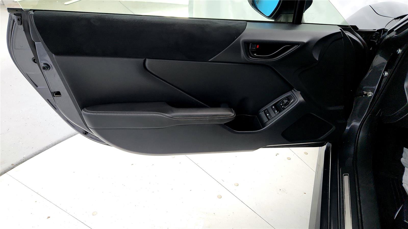 Used 2023 Toyota GR86 Premium w/ ALL Weather Mat Package (TMS) RWD image 22