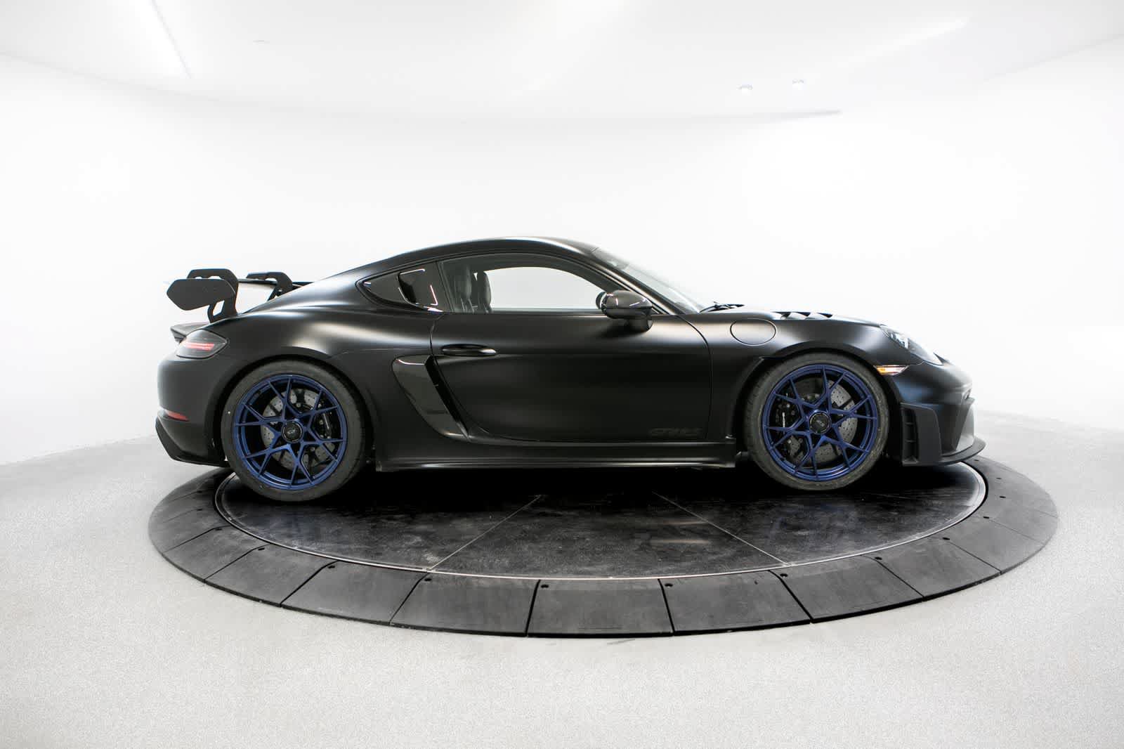 Used 2024 Porsche 718 Cayman GT4 RS RWD image 8