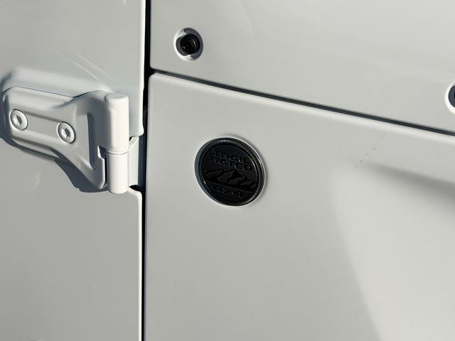 New 2026 Jeep Gladiator Sport image 7