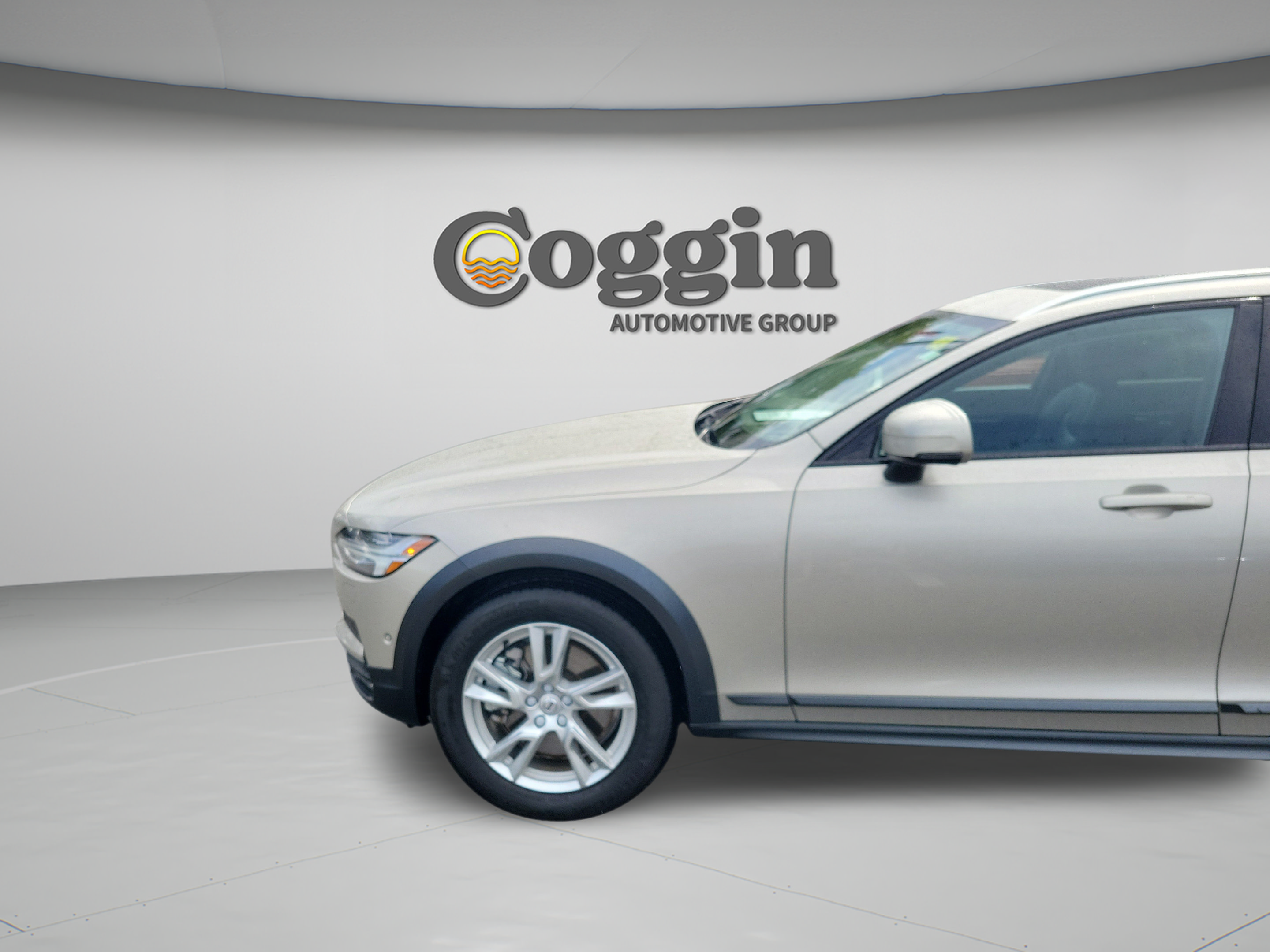 Used 2019 Volvo V90 T5 Cross Country AWD/4WD image 29