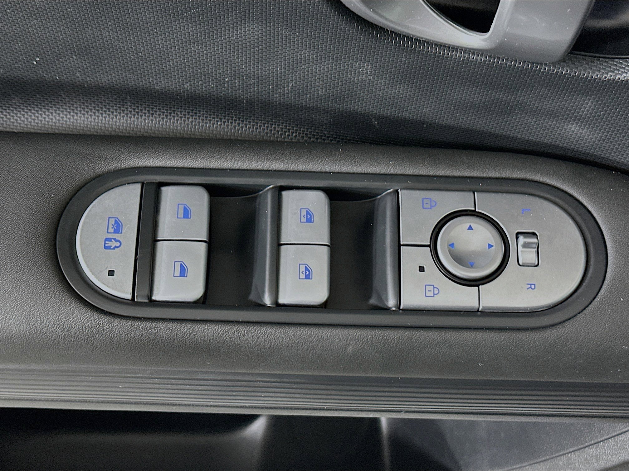 Used 2024 Hyundai Ioniq 5 SEL RWD image 14