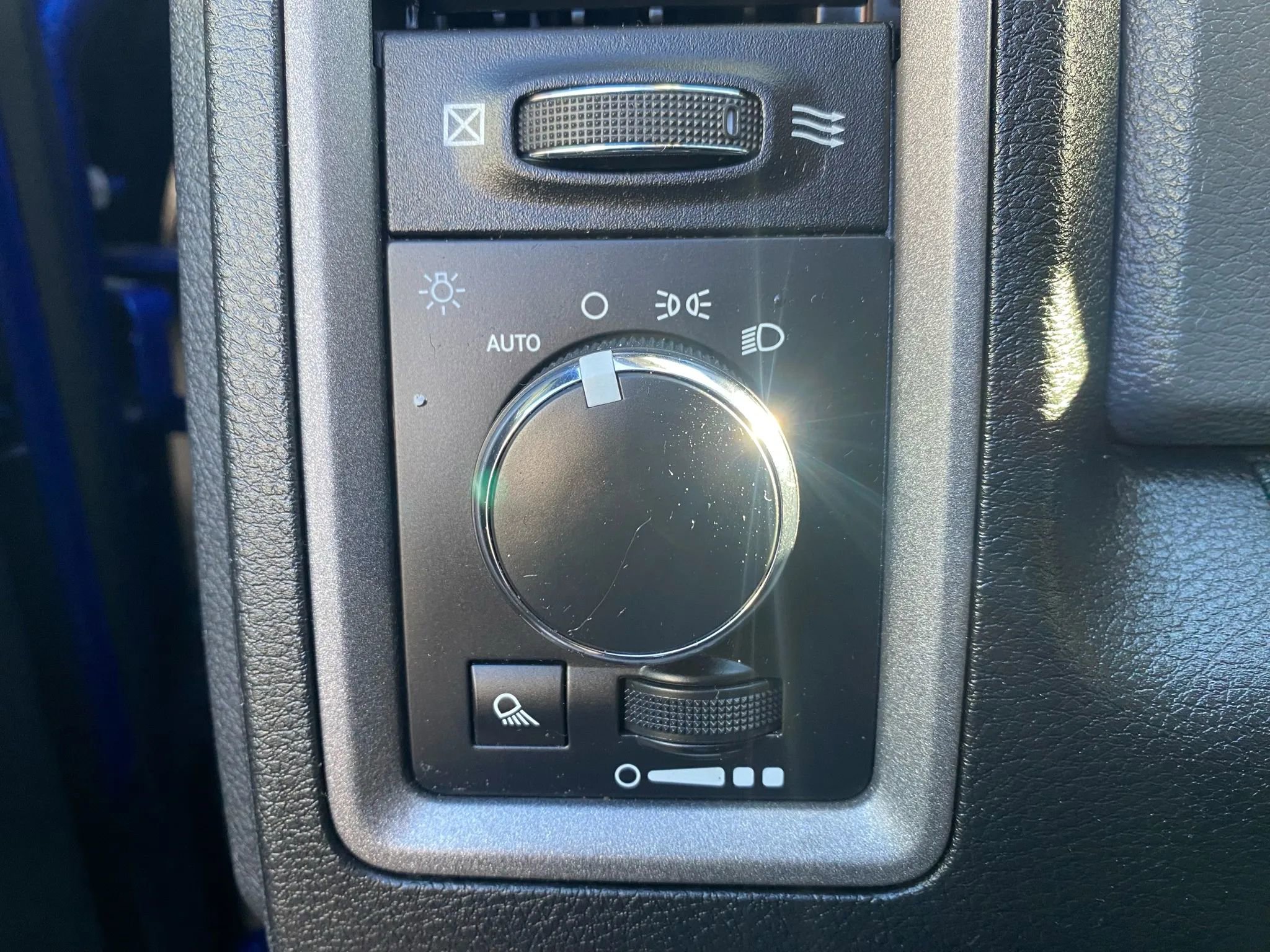 Used 2016 RAM 3500 Tradesman w/ Popular Equipment Group image 17