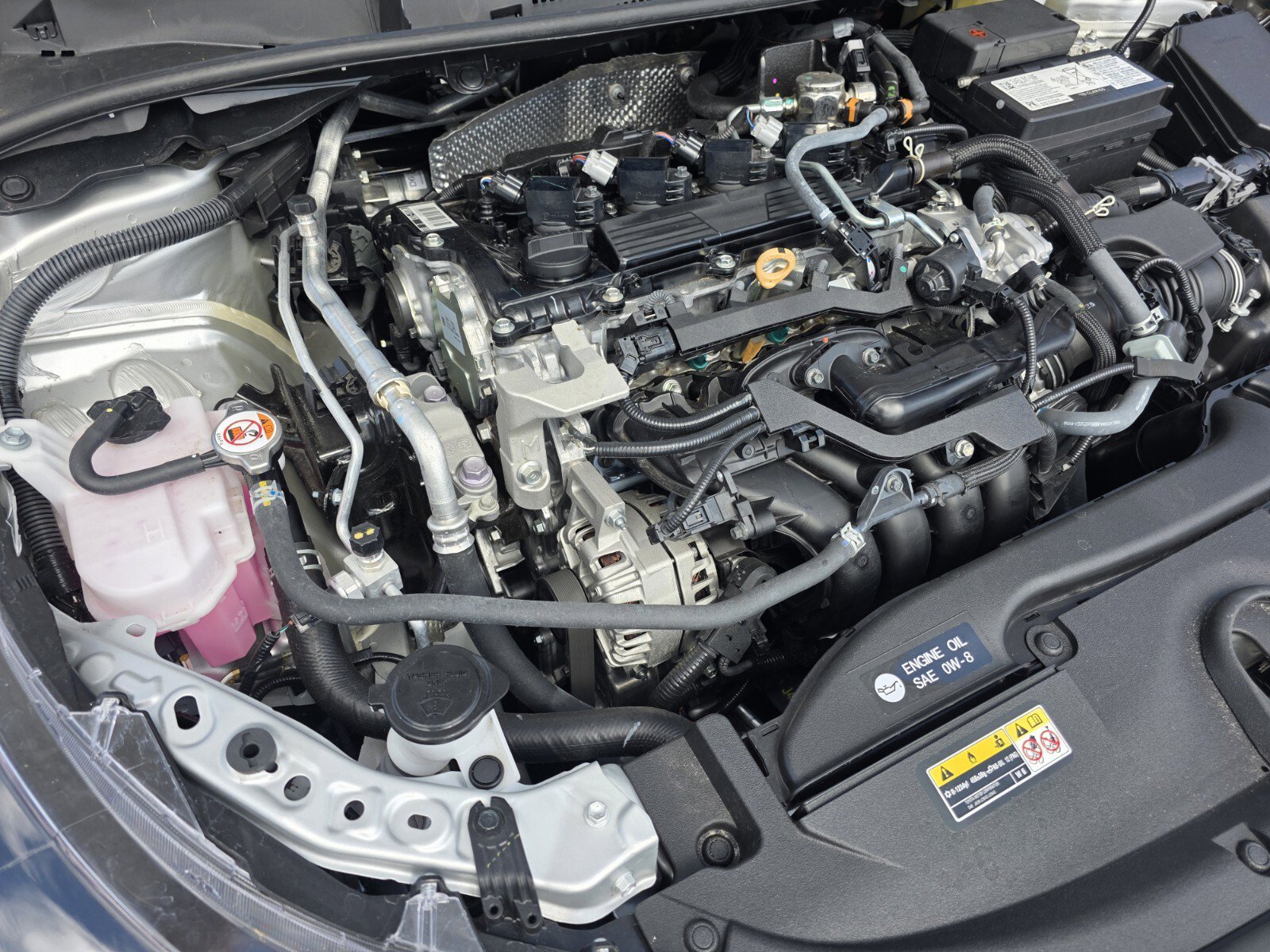 Used 2025 Toyota Corolla LE FWD image 16