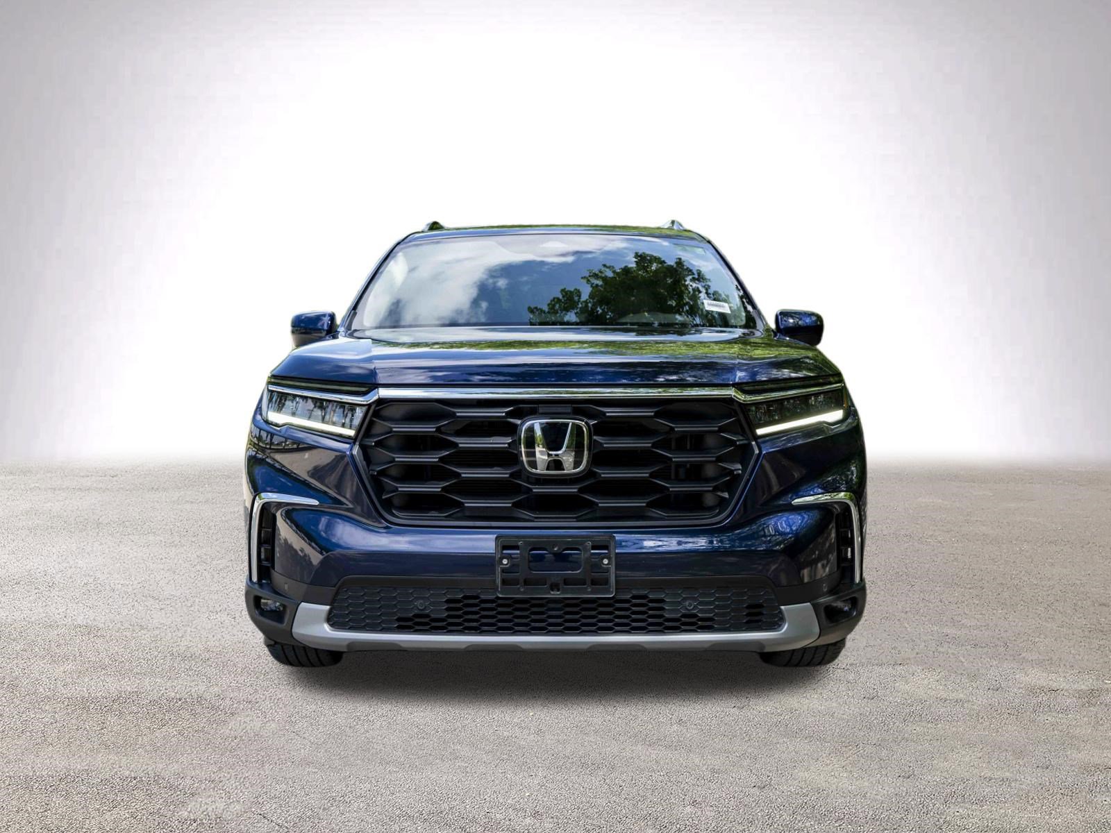 Used 2024 Honda Pilot EX-L image 3