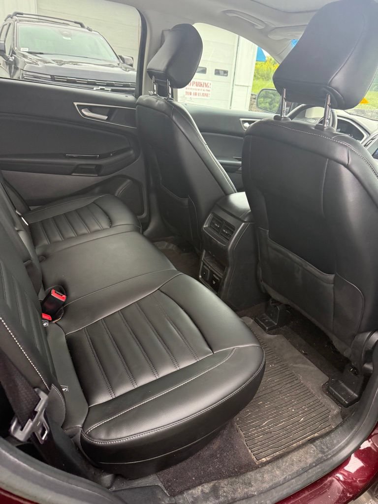 Used 2020 Ford Edge SEL w/ Convenience Package FWD image 19