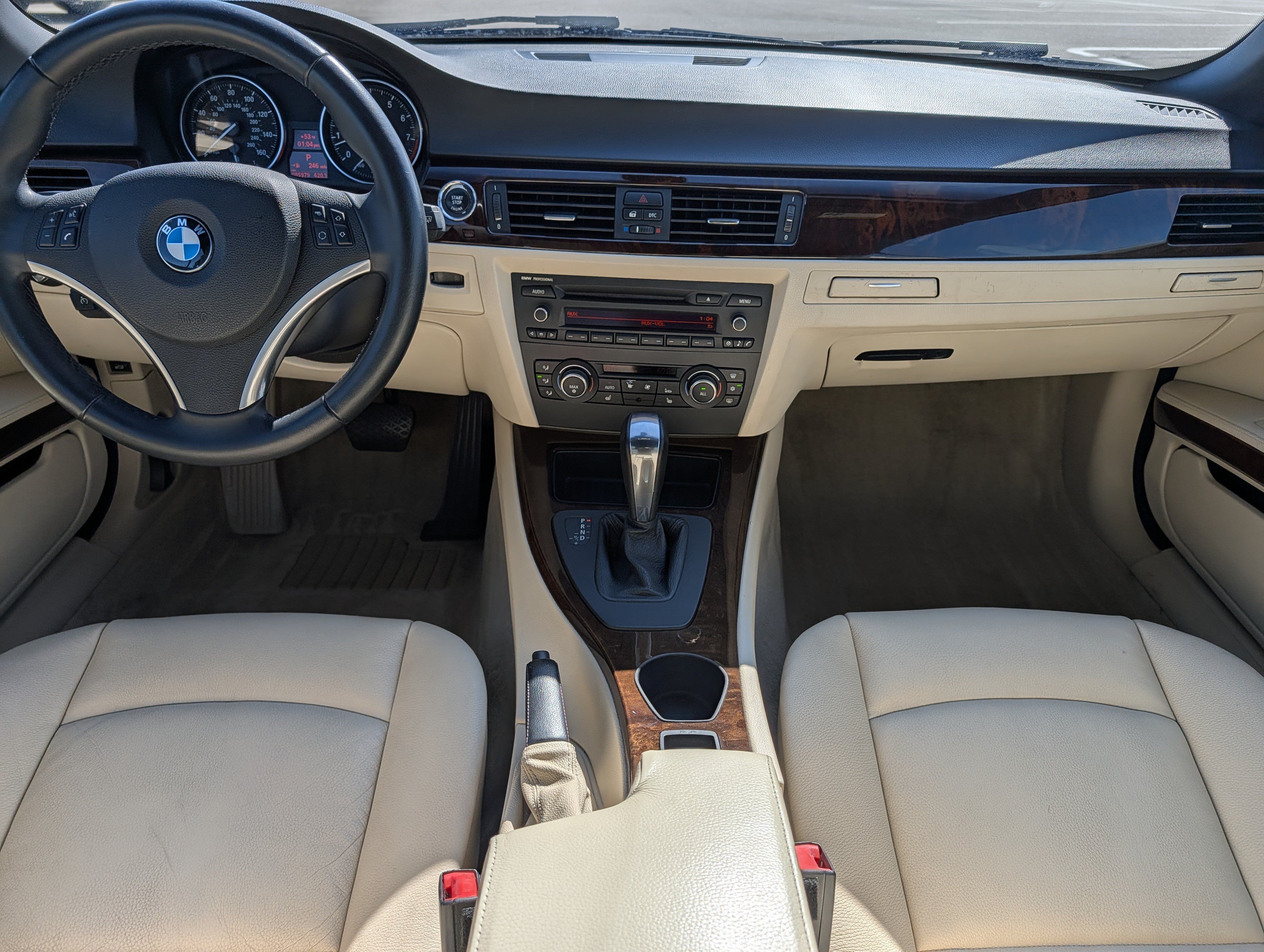 Used 2011 BMW 328i Convertible RWD image 13