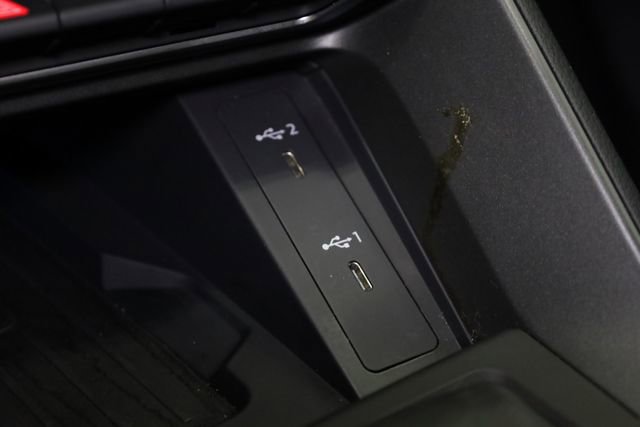 Used 2024 Audi Q3 2.0T Premium Plus image 27