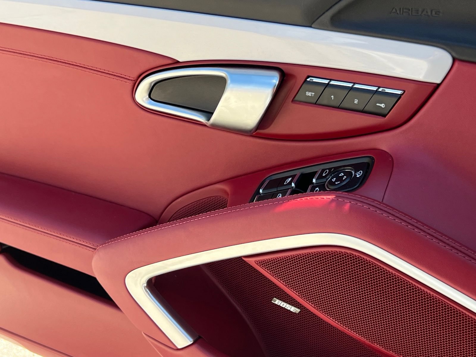 Certified 2025 Porsche 718 Boxster GTS RWD image 29