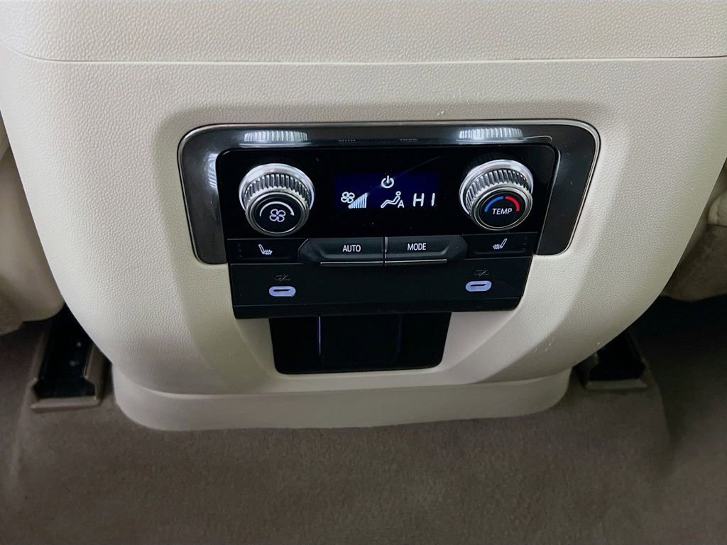 Used 2023 GMC Yukon Denali w/ Max Trailering Package image 26
