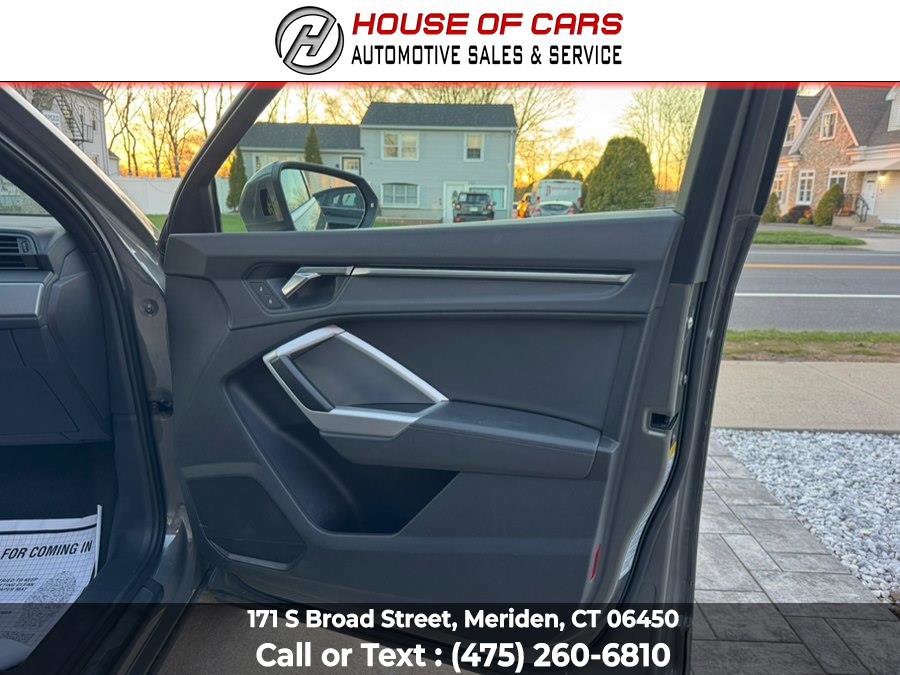 Used 2019 Audi Q3 2.0T Premium Plus w/ Premium Plus Package image 27