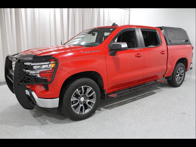 Used 2023 Chevrolet Silverado 1500 LT image 3