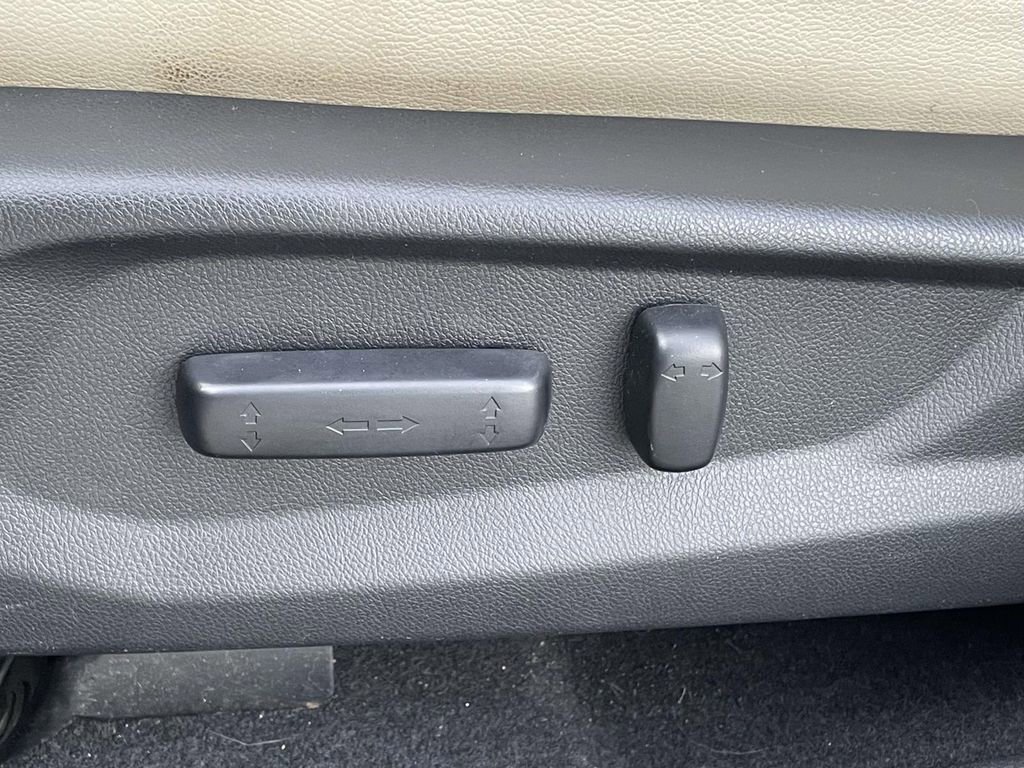 Used 2018 Honda Clarity Touring image 7