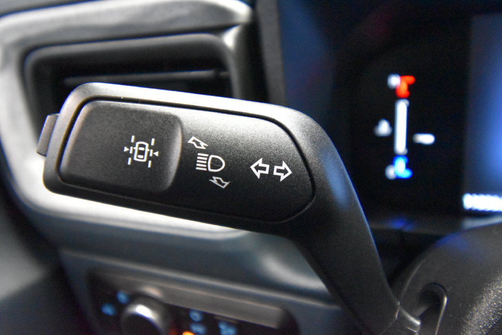 Used 2025 Ford Maverick XLT w/ XLT Luxury Package AWD/4WD image 13