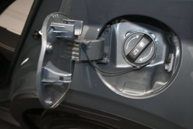 Used 2024 Hyundai Venue SEL FWD image 39