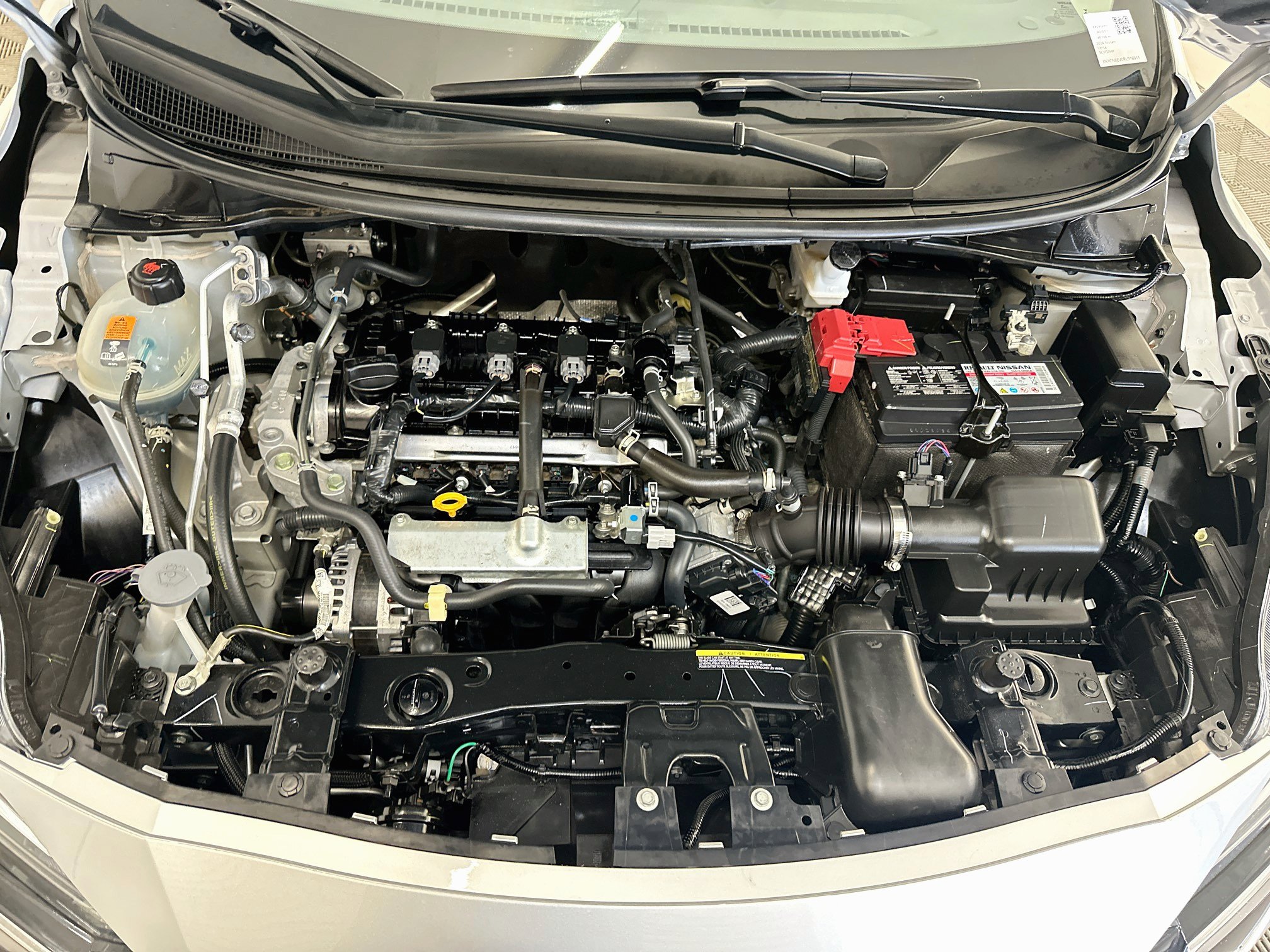 Used 2024 Nissan Versa SV FWD image 33